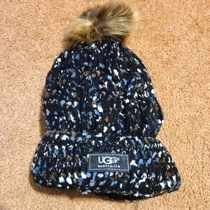 UGG WINTER BEANIE  KNIT  HAT